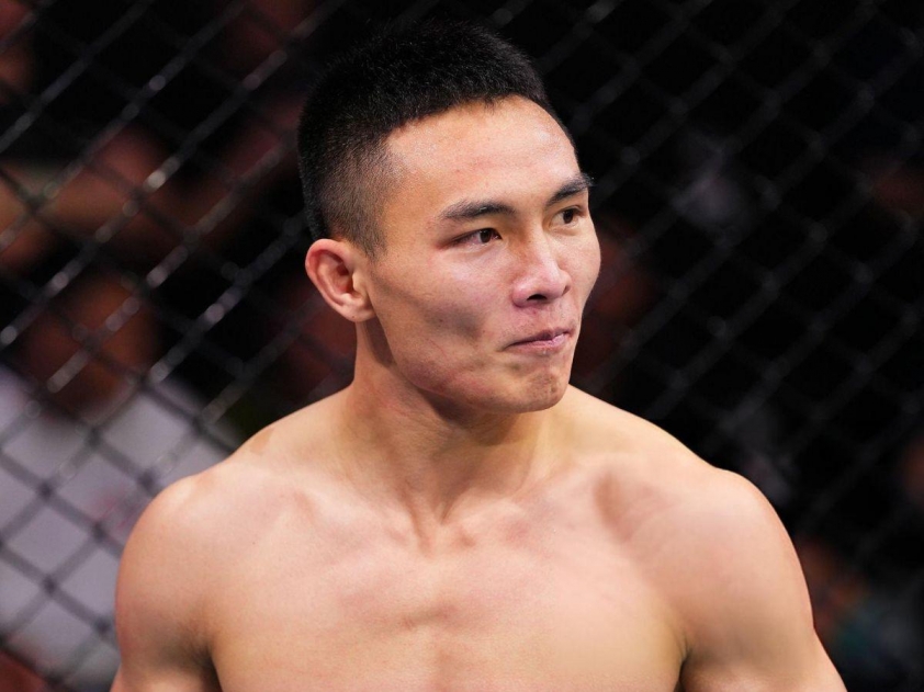 Nghiêm Văn Ý trong trận đấu tại Road to UFC 2025